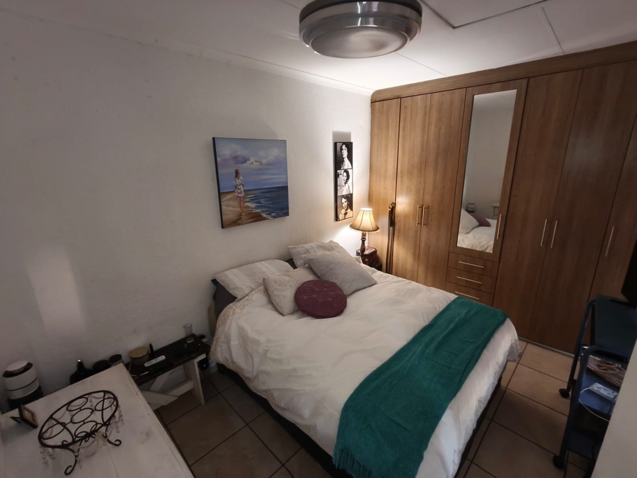 3 Bedroom Property for Sale in Safari Gardens North West